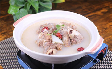 豬骨高湯的熬制方法 豬骨高湯的熬制方法