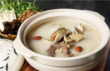 牛骨高湯的熬制方法 牛骨高湯的熬制方法