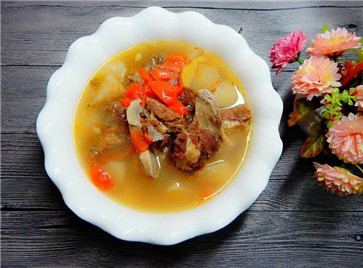 胡蘿卜牛骨湯的做法 胡蘿卜牛骨湯的做法